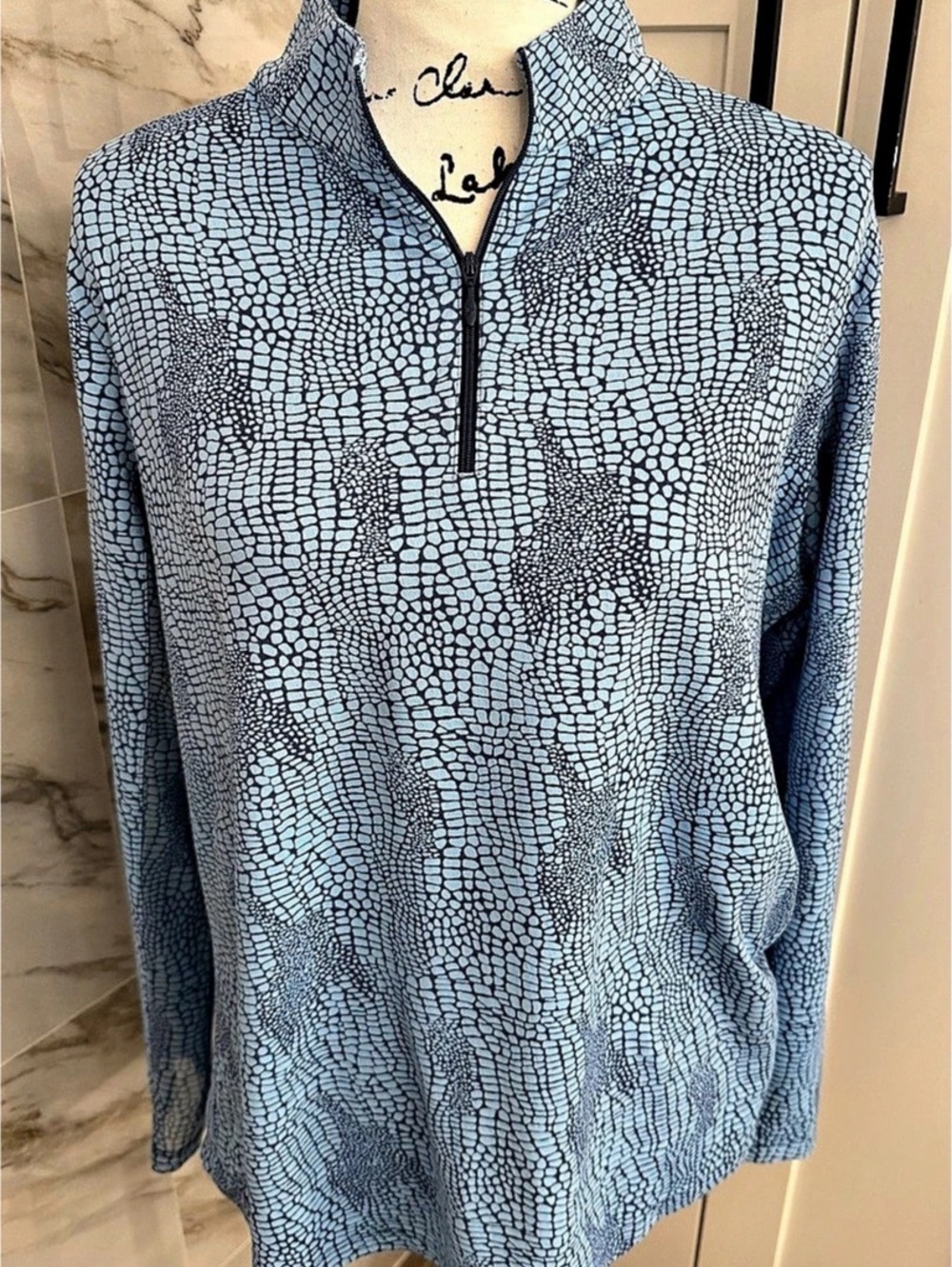 IBKUL Women's Quarter-Zip Pullover in Blue Snakeskin Print Like New